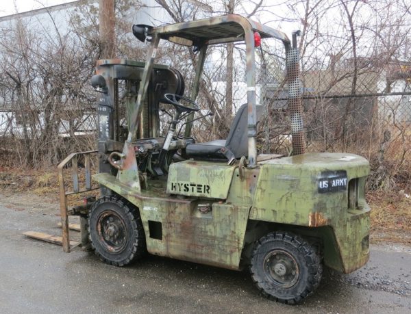 4,000 lb. Cap. Hyster M#H40XL Isuzu Diesel, NEW solid air tires, 3 Stage Mast, Side-shift, Runs Strong!! - Image 8