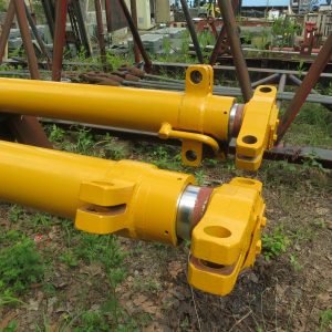 Hydraulic Boom Extension Cylinders P& H Omega 30 Part# 38R172 Part#38R173  Terex upper & Lower
