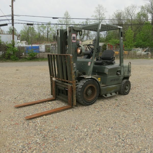 4,000 lb. Cap. Hyster M#H40XM Isuzu Diesel, solid air tires, 3 Stage Mast, Side-Shift, 2,717 Hrs!! - Image 9