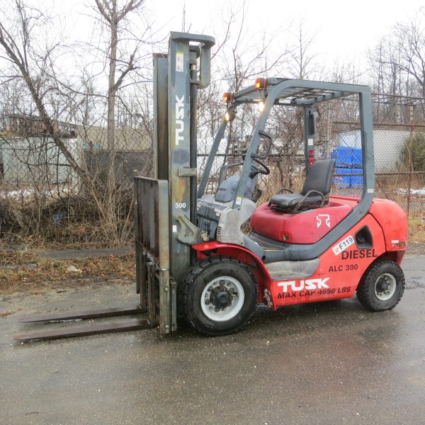 5,000 lb. Cap. Tusk/Komatsu Yanmar Diesel, NEW air tires, See-thru Mast, Side-shift, 3,000 Hrs!! - Image 5