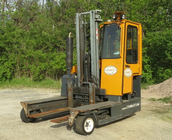 6,000# 4 Directional Combilift M#C6000, Propane, 2011' with only 1,665 Original Hours!! Runs like a NEW one!!