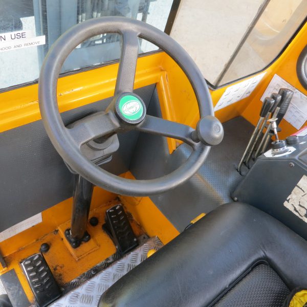 6,000# 4 Directional Combilift M#C6000, Propane, 2011' with only 1,665 Original Hours!! Runs like a NEW one!! - Image 9