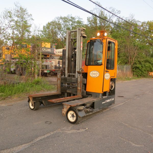 6,000# 4 Directional Combilift M#C6000, Propane, 2011' with only 1,665 Original Hours!! Runs like a NEW one!! - Image 3